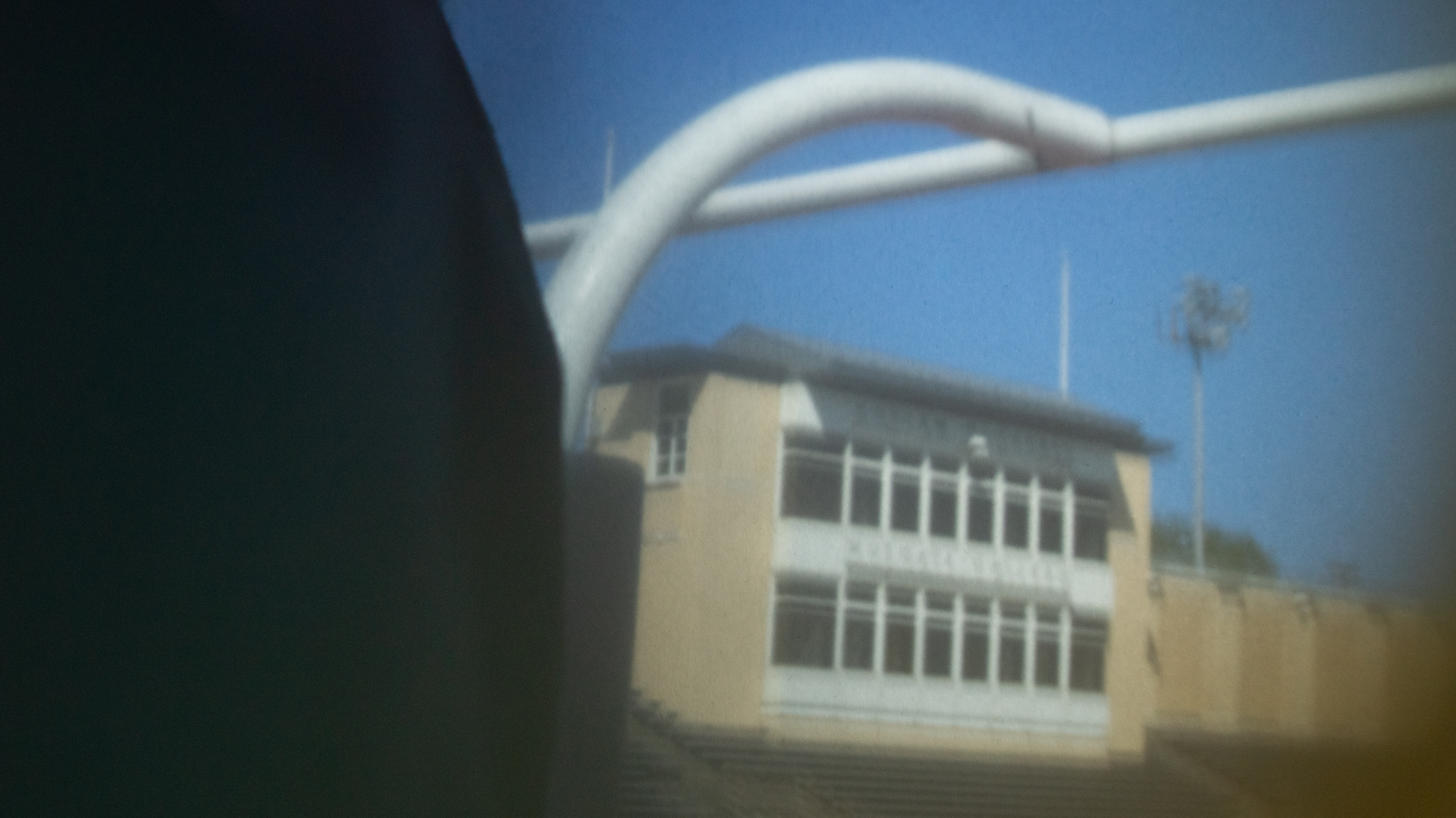2.2/scene x pinhole y.jpg